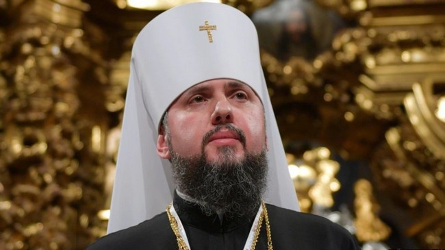 Ο Σχισματικός “Μητροπολίτης” Επιφάνιος: “Σύμβολο νίκης ο σταυρός που υψώθηκε σήμερα στην Αγία Σοφία του Κιέβου”
