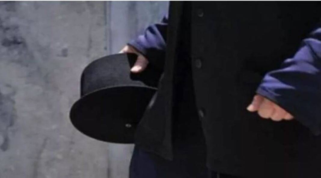 Μυτιλήνη: Σε αργία ανεμβολίαστος Ιερέας