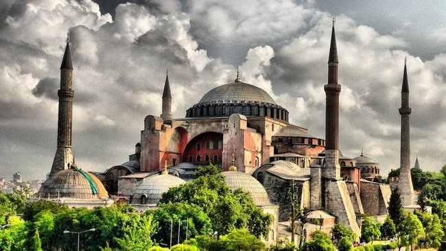 Η εκδίκηση της Αγίας Σοφίας (και η αδιαφορία του Φαναρίου)