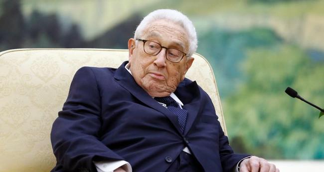 Ενα Τέρας… σύνεσης και λογικής!