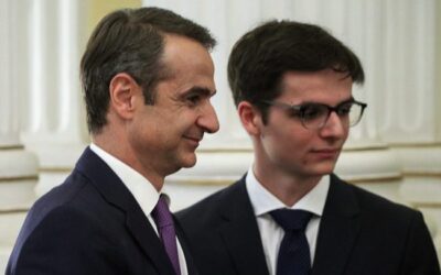 Οργή στο Twitter για το «βόλεμα» του υιού Μητσοτάκη στις Βρυξέλλες