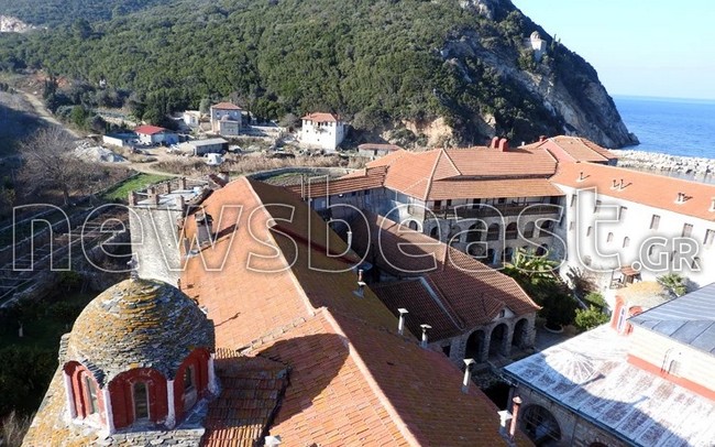 Ο διωγμός των 110 μοναχών της Μονής Εσφιγμένου, από το Φανάρι.