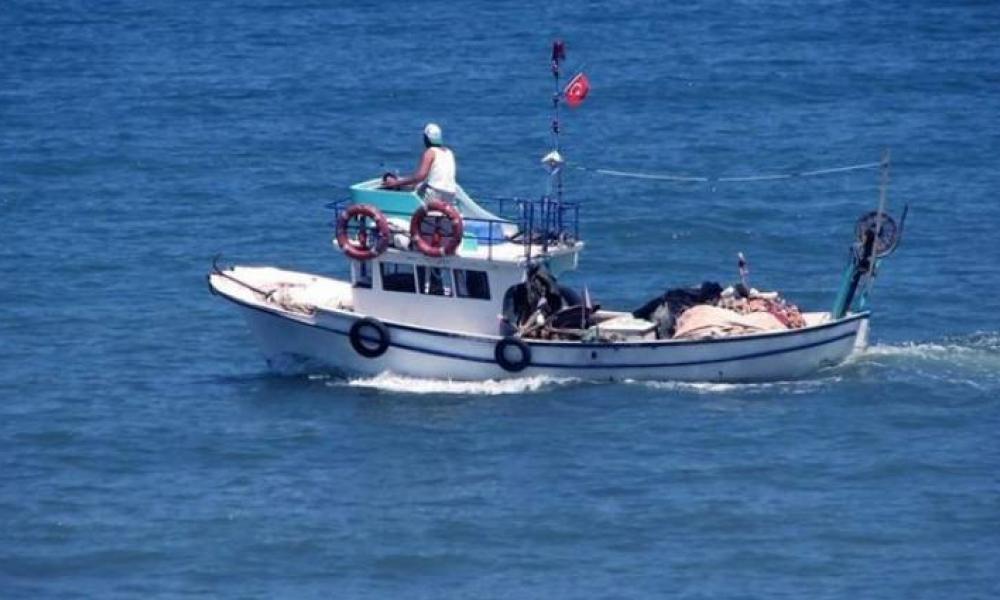 H Ρωσία έκανε αυτό που κιότεψε η Ελλάδα-Συνέλαβε Τούρκους μπουκαδόρους ψαράδες για παράνομη αλιεία