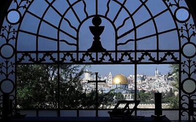 Πεδίο μάχης ξανά τα Ιεροσόλυμα! Μας πολεμούν οι εξτρεμιστές καταγγέλει ο Πατριάρχης Θεόφιλος