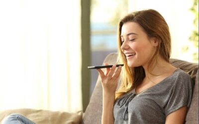 Smartphones: Οι συσκευές μπορούν να μας «ακούσουν» και να μας παρακολουθούν;