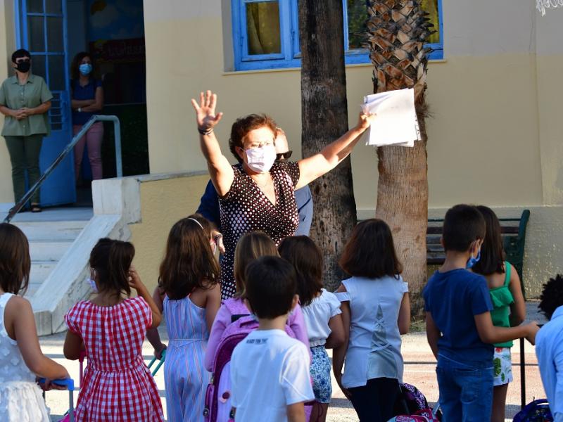 Σχετικά με την είδηση ότι εκπαιδευτικός σε σχολείο ειδικής αγωγής δάγκωσε μαθητή
