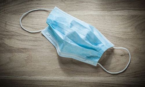 Οι μάσκες προκάλεσαν περισσότερους θανάτους από τον Κορωνοϊό στο Κάνσας