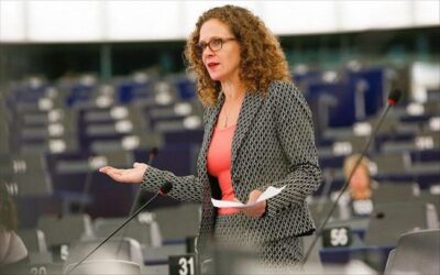 Σόφι ιν ‘τ Βελντ (Ευρωβουλευτής) στη «Ν»: Το σκάνδαλο Pegasus απειλή για την Ευρώπη