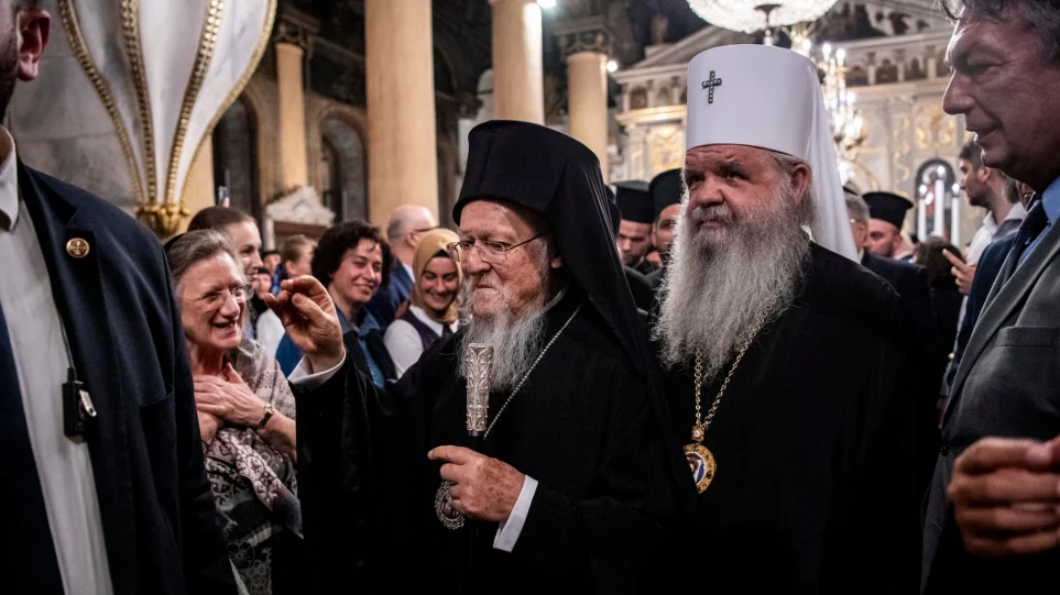 Φανάρι: Συλλείτουργο την Πεντηκοστή, του Πατριάρχη Βαρθολομαίου με τον σχισματικό Αρχιεπίσκοπο Αχρίδος