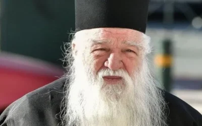 Η ΥΠΟΚΡΙΣΙΑ ΤΩΝ ΜΗΤΡΟΠΟΛΙΤΩΝ ΓΙΑ “ΤΑ ΓΚΈΙ ΒΑΠΤΙΣΙΑ” ΤΟΥ ΕΛΠΙΔΟΦΟΡΟΥ