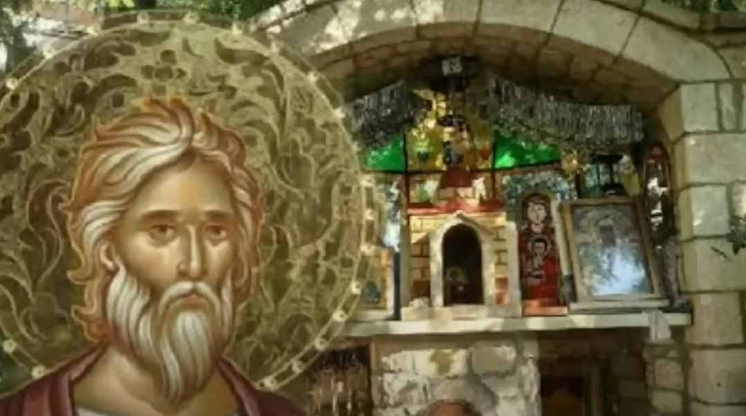 Τι απαντάει ο πατήρ Δημήτριος των Αγίων Ισιδώρων στις κατηγορίες εναντίων του.” στο YouTube
