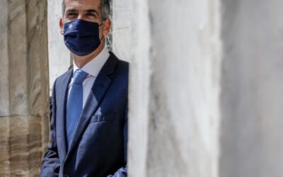 «Σκάνδαλο» με τον Μπακογιάννη στο Δήμο Αθηναίων