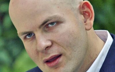 Δείτε το βίντεο “Μόσχα: Ουκρανοί σκότωσαν τους αιχμαλώτους με όπλα των ΗΠΑ” στο YouTube