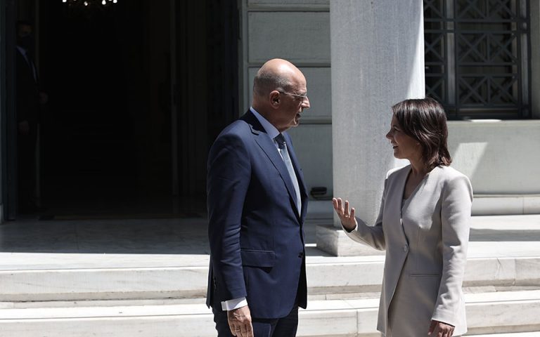 Δένδιας: «Δεν πρόκειται εμείς να διολισθήσουμε προκαλούμενοι σε μια ρητορική όξυνση»