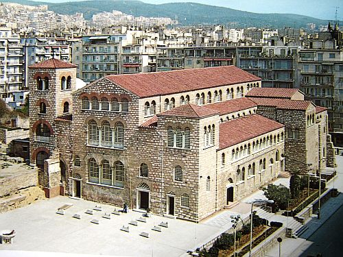 Θεσσαλονίκη: Πένθιμα χτύπησαν οι καμπάνες για τα 100 χρόνια από την Μικρασιατική Καταστροφή