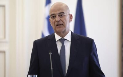Δένδιας προς Άγκυρα: Όποιος ονειρεύεται επιθέσεις, να σκεφτεί τρεις ή τέσσερις φορές
