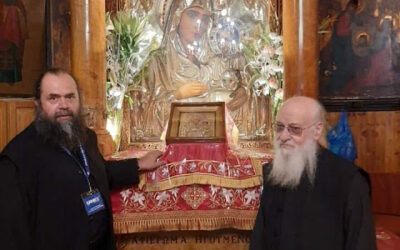 Ζωντάνεψε το χέρι στην Εικόνα της ΠΑΝΑΓΙΑΣ της Ιεροσολιμίτισσας στον Τάφο ΤΗΣ: “είναι σαν να μας λέει, εγώ θα βάλω το χέρι μου”.