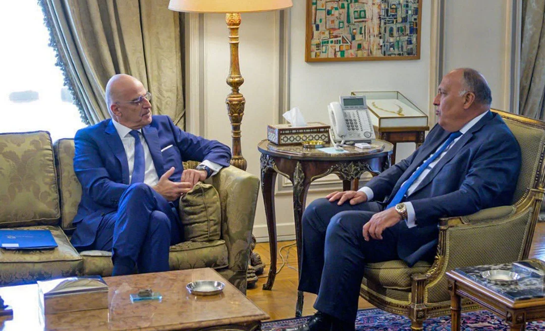 Δένδιας από Αίγυπτο: Θα υπερασπιστούμε με κάθε νόμιμο μέσο τα κυριαρχικά μας δικαιώματα