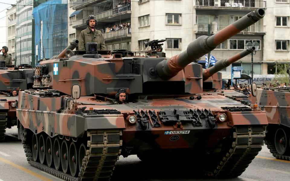Οι Γερμανοί ζητούν 200.000.000 ευρώ αποζημιώσεις για τα Leopard!