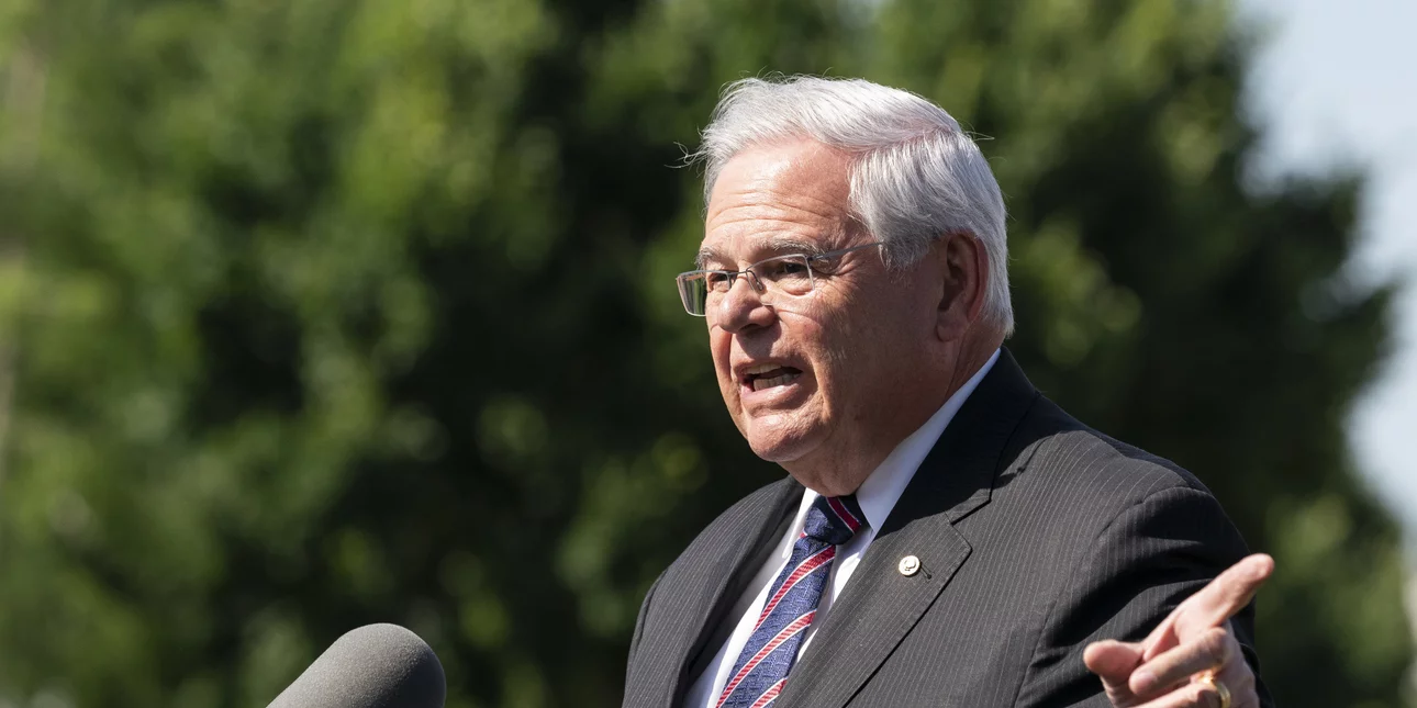 menendez_bob_usa_ap.jpg