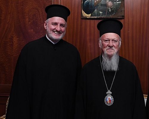 Εὐτυχῶς, ὁ Ἀρχηγός καί Πρῶτος τῆς Ἐκκλησίας δέν εἶναι θνητός!