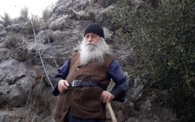 Δείτε το βίντεο “ΑΓΙΟΝ ΟΡΟΣ ΓΕΡΩΝ ΚΥΡΙΛΛΟΣ ΚΑΤΟΥΝΑΚΙΩΤΗΣ ΚΑΡΟΥΛΙΑ ΚΑΤΟΥΝΑΚΙΑ” στο YouTube