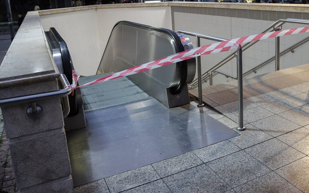 Μετρό: Παρασύρθηκε ηλικιωμένος στις ράγες – Άνοιξαν οι σταθμοί Άλιμος και Ανθούπολη