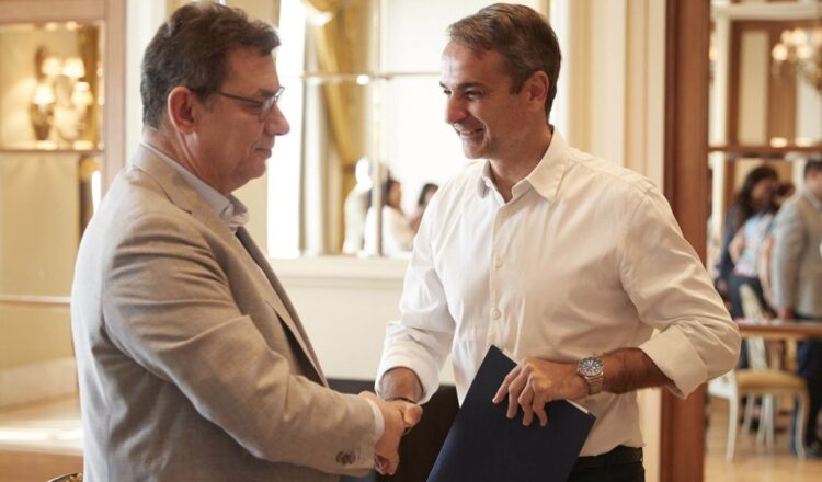 Δ. Γάκης: Μύθος ότι το εμβόλιο προφυλάσσει, γι΄αυτό και διώκεται ο Μπουρλά