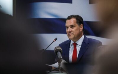 Ντροπή: Ο Γεωργιάδης πανηγύριζε για το «καλάθι» ανήμερα της τραγωδίας στα Τέμπη