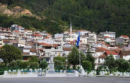 ΤΈΣΣΕΡΙΣ ΜΟΥΣΟΥΛΜΆΝΟΙ ΒΟΥΛΕΥΤΈΣ ΤΗΣ ΘΡΆΚΗΣ ΣΤΗΝ ΒΟΥΛΉ