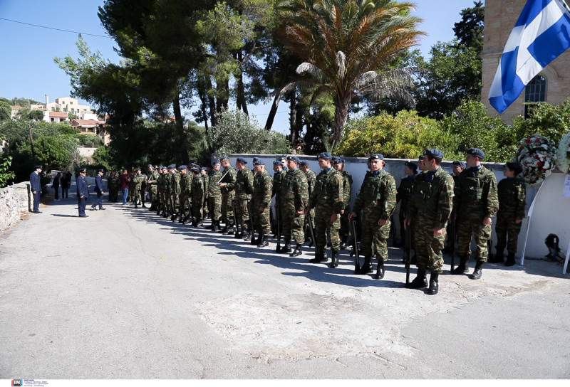 ΜΕ ΤΙΜΈΣ ΉΡΩΑ ΚΗΔΕΎΤΗΚΕ Ο ΑΝΤΙΠΤΈΡΑΧΟΣ ΧΡΉΣΤΟΣ ΜΟΥΛΆΣ