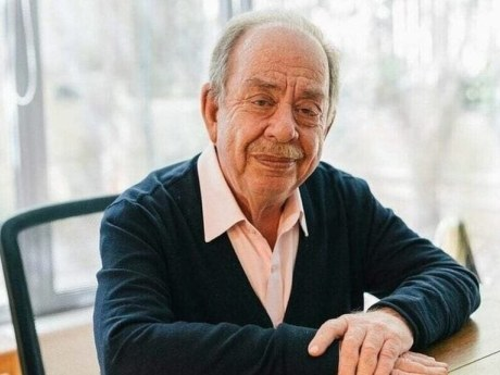 Ο Ηλίας Μαμαλάκης βρίσκεται ξανά στο νοσοκομείο