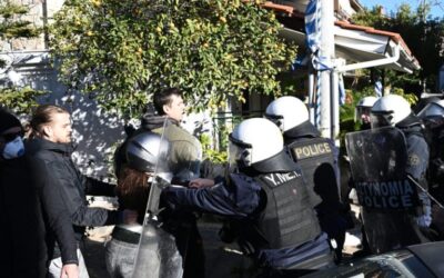 Οι αστυνομικοί “εναντίον” της κυβέρνησης για τους πλειστηριασμούς: «Με τους πολίτες, όχι με τα funds»