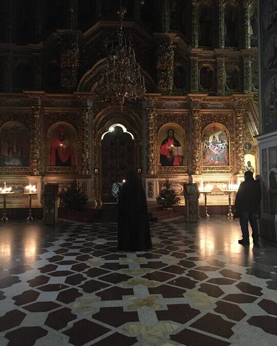 Άδειος ο Ι.Ν. Κοίμησης Θεοτόκου της Λαύρας Κιέβου στη «χριστουγεννιάτικη λειτουργία»