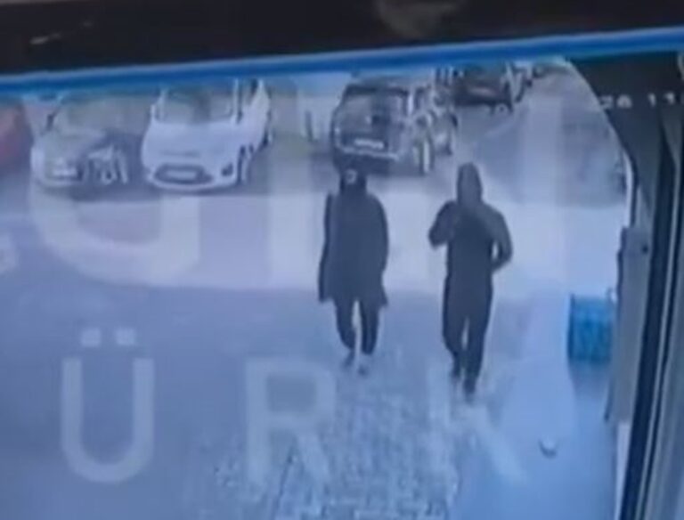 Τουρκία: Ένας νεκρός από πυροβολισμούς σε παπική εκκλησία στον Βόσπορο – Ανθρωποκυνηγητό για τους δράστες