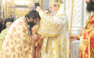 ΠΑΤΡΏΝ ΧΡΥΣΌΣΤΟΜΟΣ Έλληνες αντισταθείτε ἐπαινεῖται ὁ σοδομισμός καί ἡ ἀκολασία, ἀποϊεροποιήθηκαν ἢδη τά πάντα”.