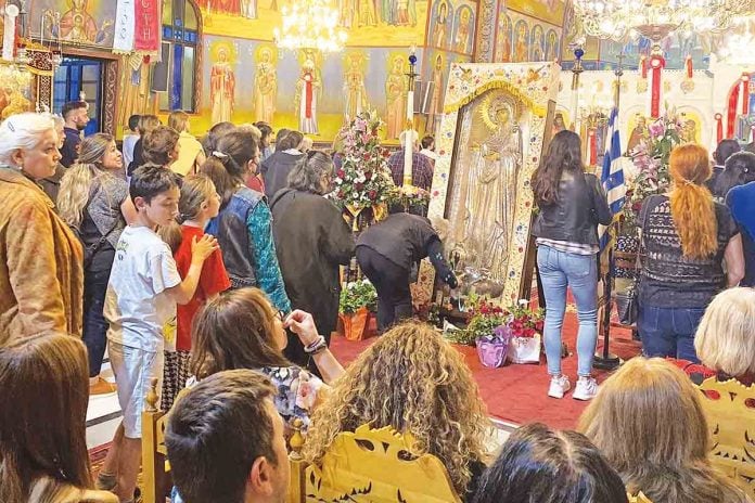 Σε προσκύνημα στην Αγία Ματρώνα η «Παναγία Γερόντισσα». Το Θαύμα της Ιεράς Εικόνας!