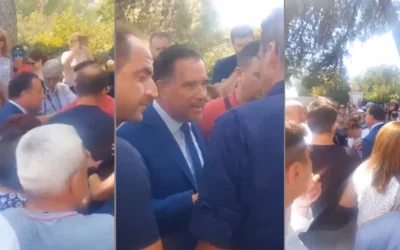 ΑΓΡΙΟ ΚΡΆΞΙΜΟ ΣΤΟΝ ΥΠΟΥΡΓΌ ΥΓΕΊΑΣ ΆΔΩΝΙ ΓΕΩΡΓΙΆΔΗ ΣΕ ΛΈΡΟ ΚΑΙ ΛΈΣΒΟ