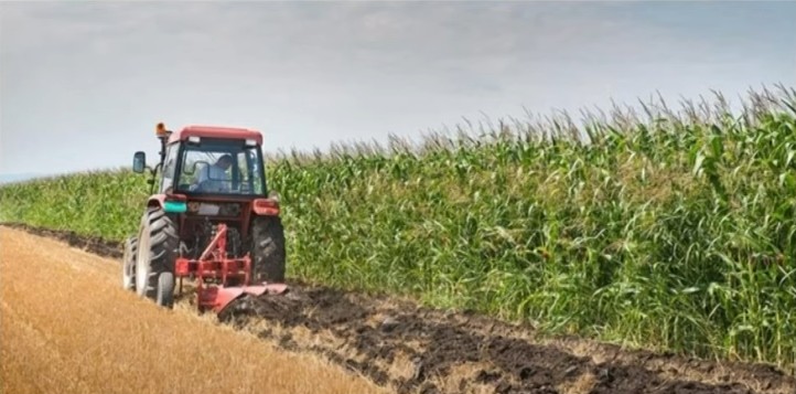 Δείτε το βίντεο “Στἐφανος Χίος: Τα “τρωκτικά” του Μητσοτάκη τρώνε 45 εκατομμύρια ευρώ τον χρόνο από τον ΟΠΕΚΕΠΕ” στο YouTube