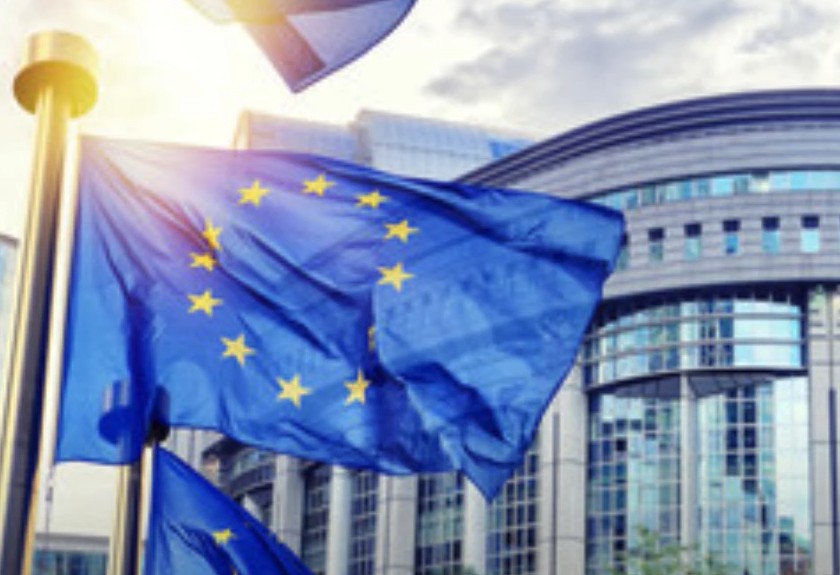 Δείτε το βίντεο “Φίλης Γιώργος: Θα μας πάρουν στο λαιμό τους. Αντίπαλος μας είναι η Τουρκία και όχι η Ρωσία.” στο YouTube