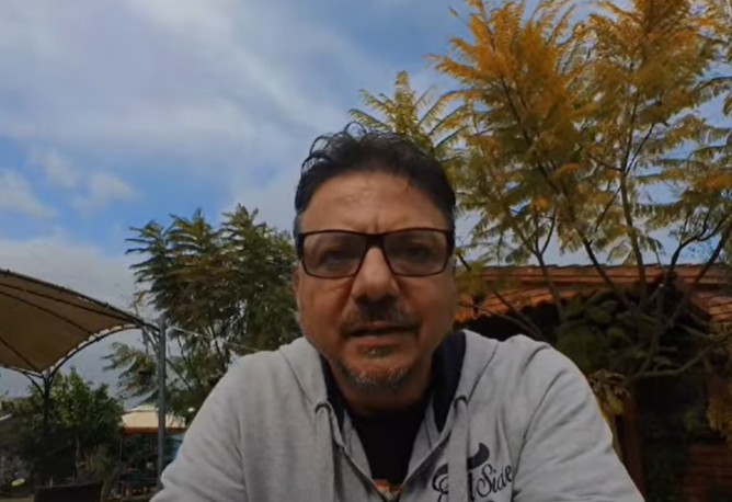 Δείτε το βίντεο “το Καρναβάλι και τα Τέμπη” στο YouTube