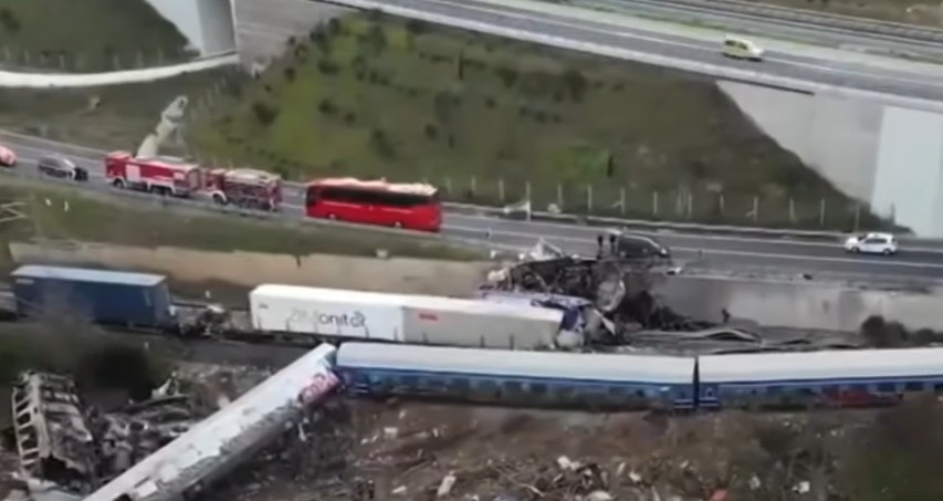 “Καρυστιανού κατά βουλευτών της ΝΔ: «Είστε υπόλογοι – Θα δώσετε λόγο στον Θεό & στον ελληνικό λαό»” στο YouTube