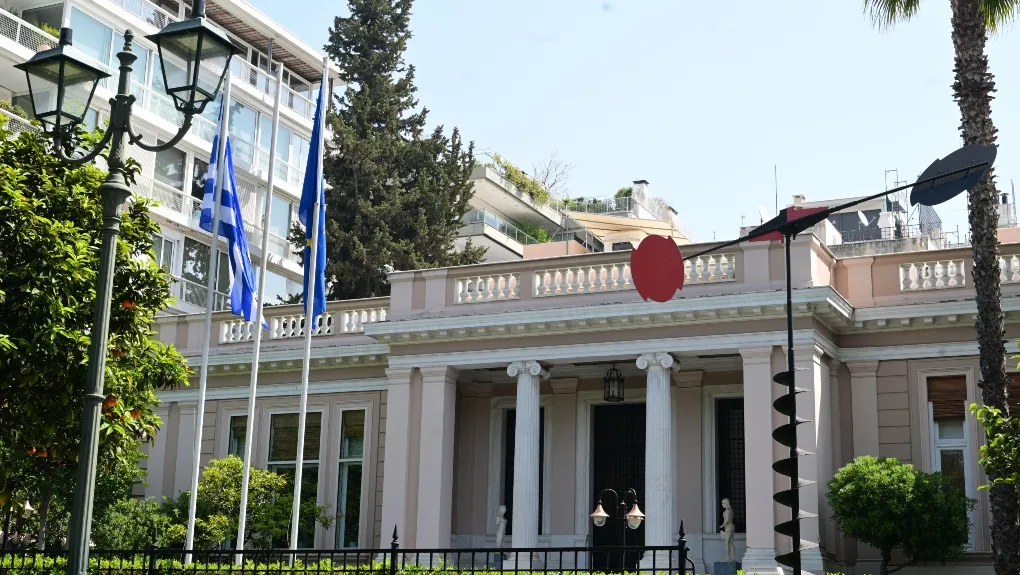 Σφαγή στη Γάζα: Πάνε να δικαιολογηθούν και τα… κάνουν χειρότερα