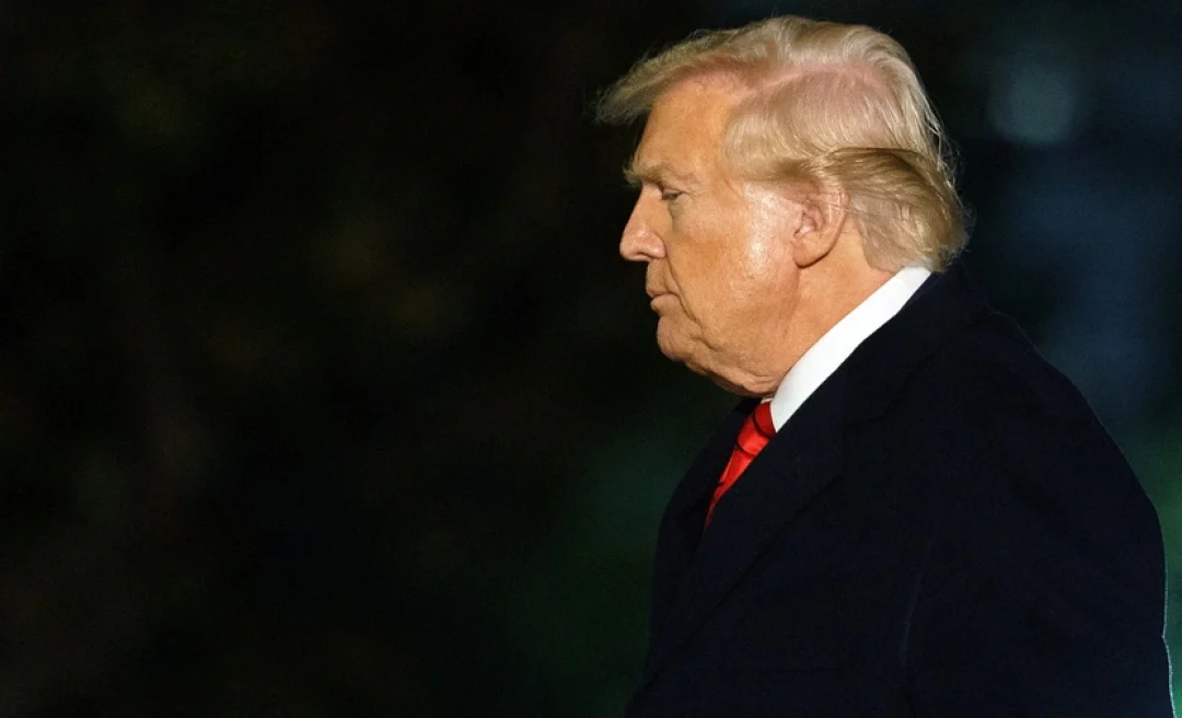 Αδύναμη η απάντηση του Ιράν, ευχαριστώ που μας ειδοποίησαν, λέει ο Τραμπ για την επίθεση σε αμερικανική βάση στο Κατάρ