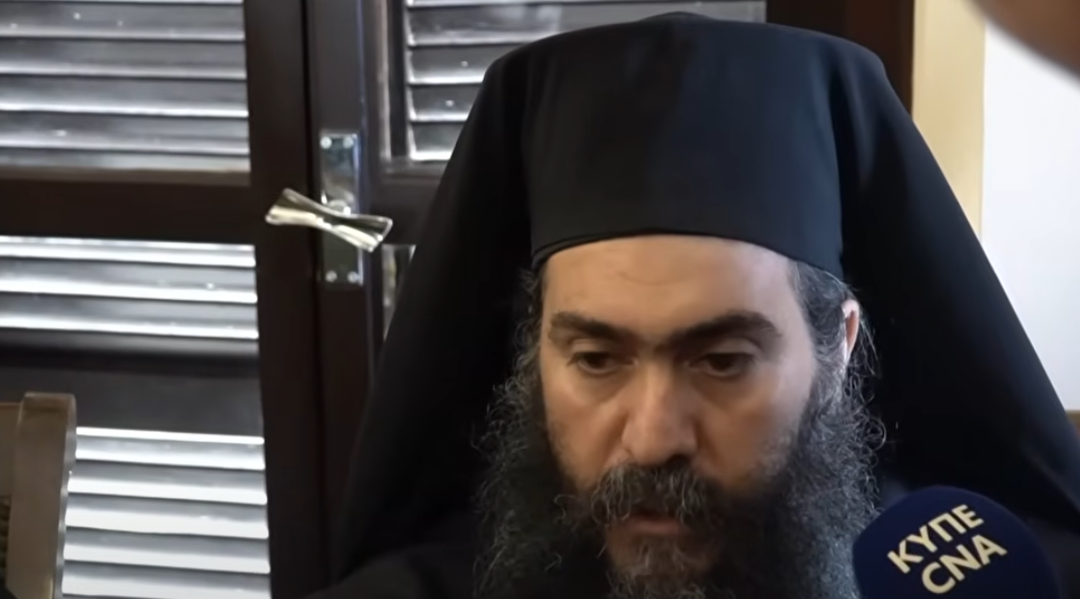 Δείτε το βίντεο “«Εξάψαλμος» Τυχικού κατά Αρχιεπισκόπου” στο YouTube