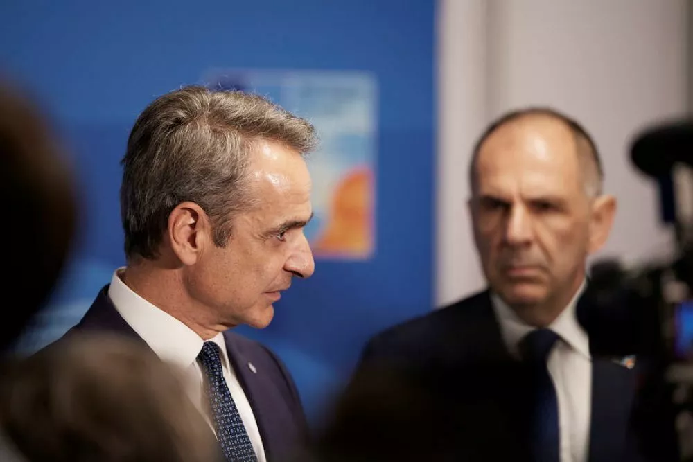 Η Αθήνα ξυπνά από τον λήθαργο; Χαρακτηρίζει απαράδεκτη, μονομερή και παράνομη ενέργεια έναντι των ελληνικών κυριαρχικών δικαιωμάτων τη νέα τουρκική πρόκληση