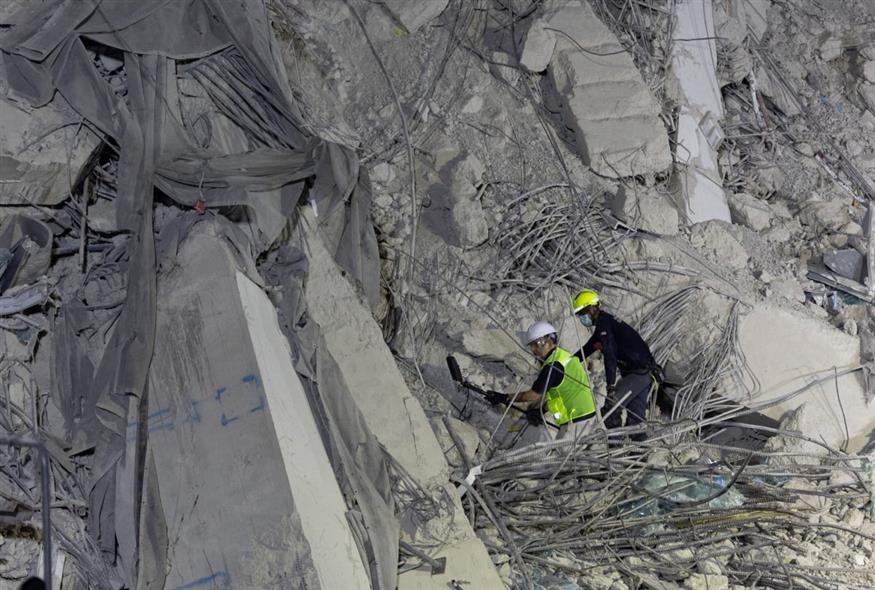 ΜΕΓΑΛΟΣ ΣΕΙΣΜΟΣ ΑΠΕΙΛΕΙ ΤΙΣ ΗΠΑ