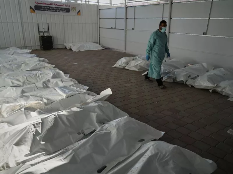 Γάζα: Το Ισραήλ παρέδωσε άλλες 30 σορούς Παλαιστινίων