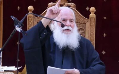 Στη δίνη του Εθνικισμού ο Χριστός και η Παναγία.