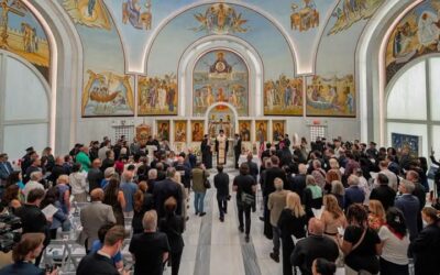Το σύμβολο της πανθρησκείας ο Ελπιδοφόρος – Ελπιδοκτόνος.